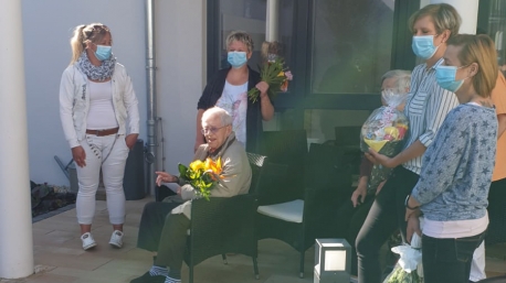 Der 100. Geburtstag von Karl Roch wurde in Kranichfeld mit einem Ständchen gefeiert.